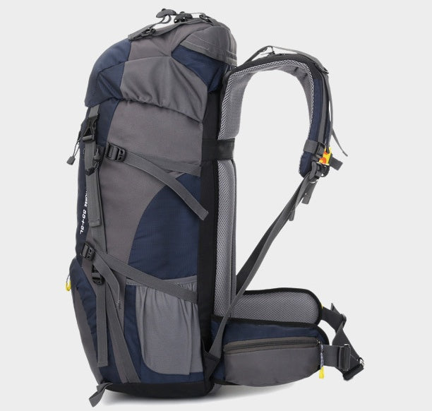 Sac à dos de camping sauvage en nylon imperméable pour sports de plein air, sac d'alpinisme 60L imperméable en gros