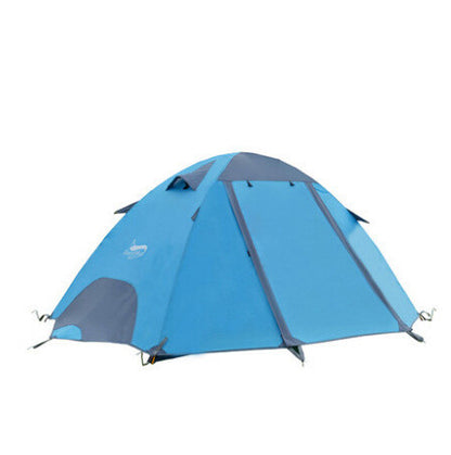 Wild couple tent